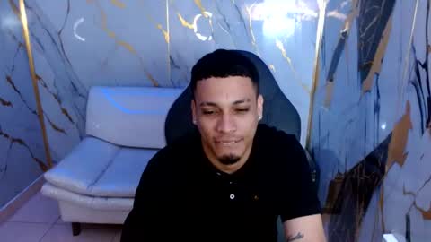 Snapshot of cam_xman chatting on July 17, 2:13 pm cam_xman online show from July 17, 2:13 pm
