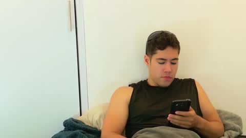 Snapshot of camara110 chatting on October 24, 12:30 am camara110 online show from October 24, 12:30 am