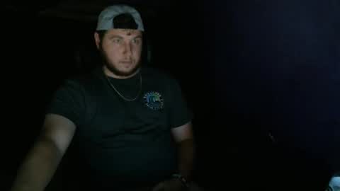 Snapshot of camcammerson chatting on May 25, 5:02 am camcammerson online show from May 25, 5:02 am