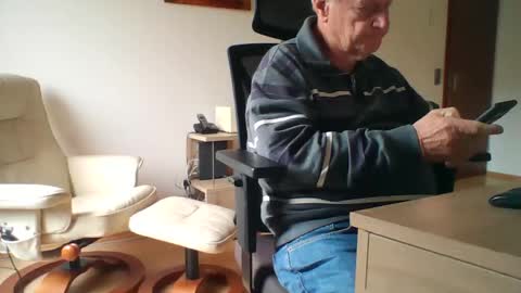 camcologne online show from November 26, 10:16 am