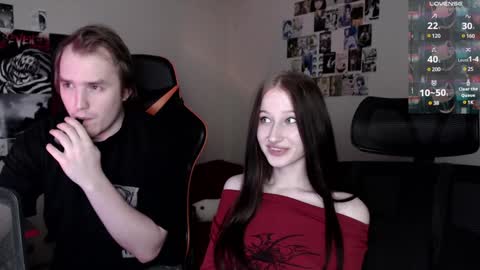 Snapshot of camcoupgang chatting on December 22, 2:28 am Rayon Gosuslug and Kirieshka Gosuslug online show from December 22, 2:28 am