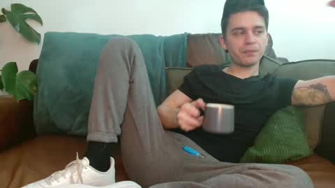 CamDoAttitude online show from January 10, 12:15 pm