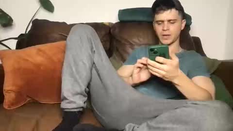 CamDoAttitude online show from November 30, 10:25 pm