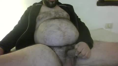 Snapshot of camera008 chatting on May 4, 2:07 am camera008 online show from May 4, 2:07 am