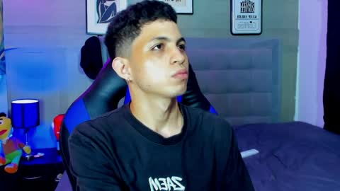 CAMERON online show from April 9, 3:39 am