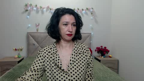 Cameronenns online show from April 4, 6:11 am