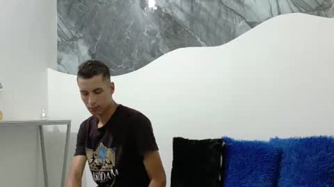 Snapshot of cameronsilverman chatting on June 29, 7:47 pm cameronsilverman online show from June 29, 7:47 pm