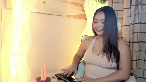 Jade online show from March 28, 7:08 am