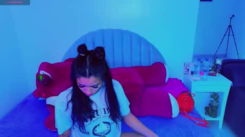 Snapshot of cami_bunnygirlx chatting on October 23, 7:07 am CAMI online show from October 23, 7:07 am