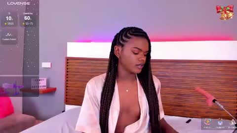 camiestrada online show from December 30, 1:58 pm