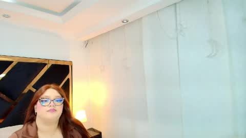 Snapshot of camiila_osorio chatting on May 27, 7:22 pm Camila Osorio online show from May 27, 7:22 pm