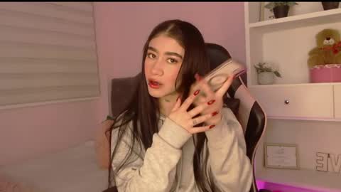 Snapshot of camiilaatorres chatting on April 21, 5:39 pm camila online show from April 21, 5:39 pm