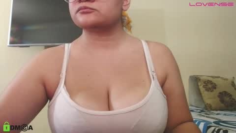 Camila  online show from January 16, 2:43 pm