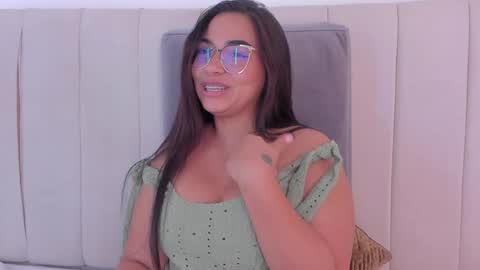Cami online show from January 5, 11:01 pm