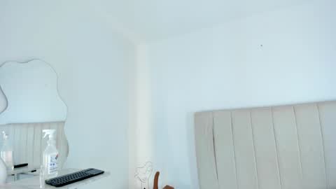 Cami online show from January 28, 2:00 am