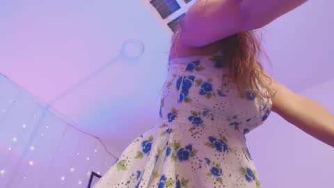 Snapshot of camila_delarosa chatting on June 11, 4:27 pm camila online show from June 11, 4:27 pm