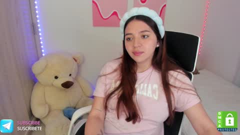 Snapshot of camila_ec2 chatting on January 16, 12:45 am C A M I online show from January 16, 12:45 am