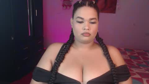 Snapshot of camila_fuenmayor chatting on October 16, 7:04 pm online show from October 16, 7:04 pm