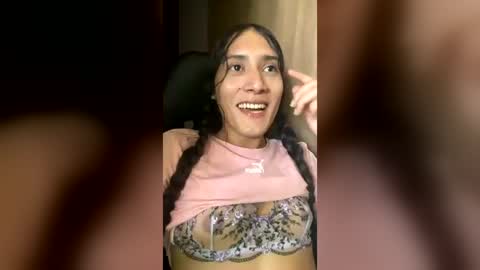 Snapshot of camila_harperr chatting on June 27, 5:51 pm C A M I L A online show from June 27, 5:51 pm