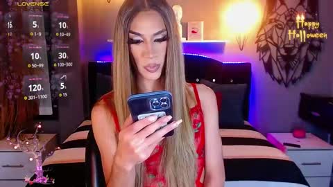 Camila online show from October 25, 8:03 pm