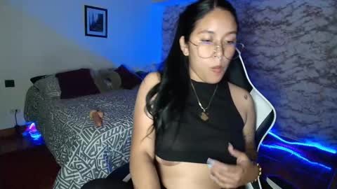 Camila Roose online show from March 5, 11:56 pm