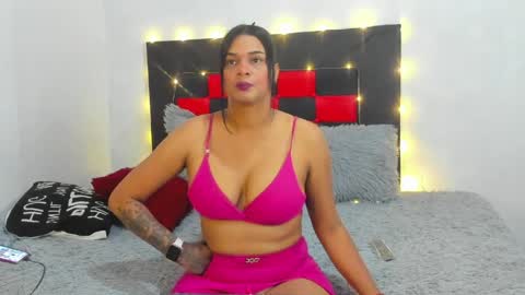 Camila online show from April 22, 2:58 am