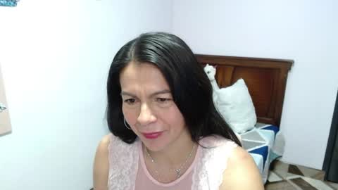 Snapshot of camila_vargas_ chatting on July 28, 6:42 pm Camila Vargas online show from July 28, 6:42 pm
