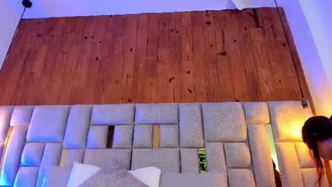 Snapshot of camilaa_smith_ chatting on June 15, 1:08 am camilaa_smith_ online show from June 15, 1:08 am