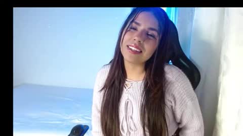 Snapshot of camilaa_velez chatting on October 3, 5:59 am Camila velez online show from October 3, 5:59 am