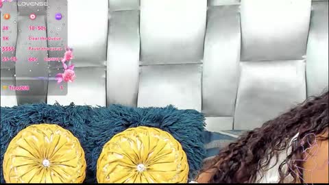 camila benitez online show from March 17, 10:40 am