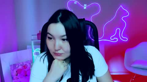 camilamartiez online show from April 25, 12:19 pm