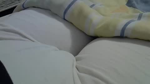 Snapshot of camilaperes69 chatting on April 19, 6:32 pm flash 50 tokens BIG CLIT tits pussy. masturbation big clit 150 tokens fingers inside pussy 1000 tk pump big clit 300 tk online show from April 19, 6:32 pm