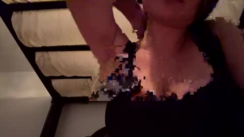camilax25 online show from October 17, 11:18 pm