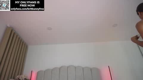 Brit online show from April 18, 11:49 pm