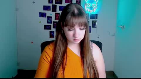 Camilla online show from May 5, 5:48 am