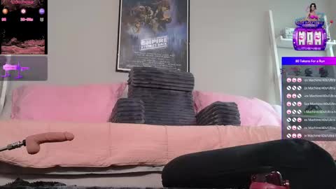 Snapshot of camillacassidy chatting on April 24, 2:41 pm CamillaCassidy online show from April 24, 2:41 pm