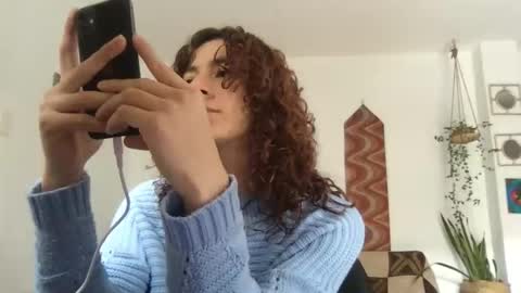 Snapshot of camille_delrey chatting on May 11, 5:32 pm Camille online show from May 11, 5:32 pm
