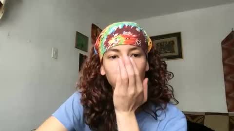 Snapshot of camille_delrey chatting on May 19, 7:09 pm Camille online show from May 19, 7:09 pm