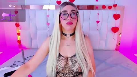 Camille online show from February 28, 12:17 pm