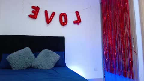 Snapshot of camilo_contre21 chatting on February 16, 8:16 pm camilo_contre21 online show from February 16, 8:16 pm