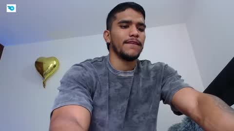 Snapshot of camilo_contre21 chatting on May 19, 5:41 pm camilo_contre21 online show from May 19, 5:41 pm