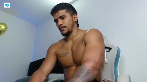 Snapshot of camilo_contre21 chatting on May 26, 6:26 pm camilo_contre21 online show from May 26, 6:26 pm