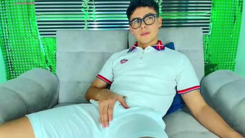 CAMILO online show from March 25, 9:32 pm