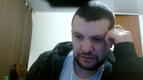 Snapshot of camiloking17 chatting on June 13, 4:32 am camilo online show from June 13, 4:32 am