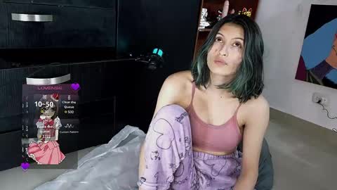 Cami  online show from April 3, 2:31 am