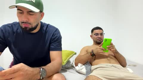 camilor_30 online show from November 13, 9:52 am