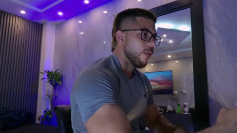 Camilo Watson online show from April 4, 2:43 am