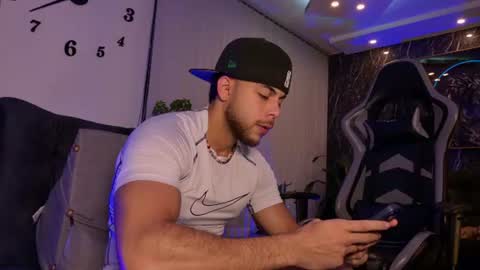 Snapshot of camilowatson chatting on July 30, 1:37 am Camilo Watson online show from July 30, 1:37 am