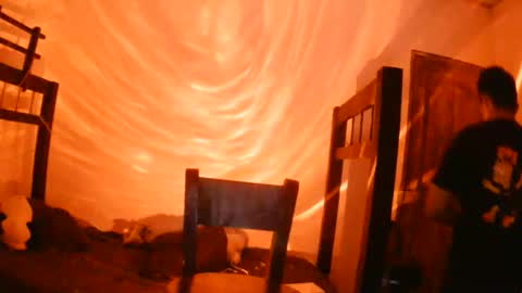 Snapshot of camilowhite_ chatting on November 17, 7:08 pm Camilowhite online show from November 17, 7:08 pm