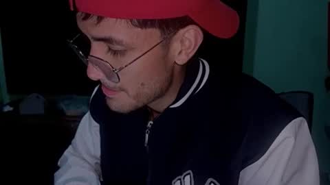 Snapshot of camisitas737 chatting on March 31, 7:53 am camisitas737 online show from March 31, 7:53 am